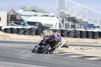 media/Nov-16-2025-Race Pace (Sun) [[8c5fa54630]]/Non Verified Riders (1st 20 Minutes)/4-Turn 16 (1116am)/